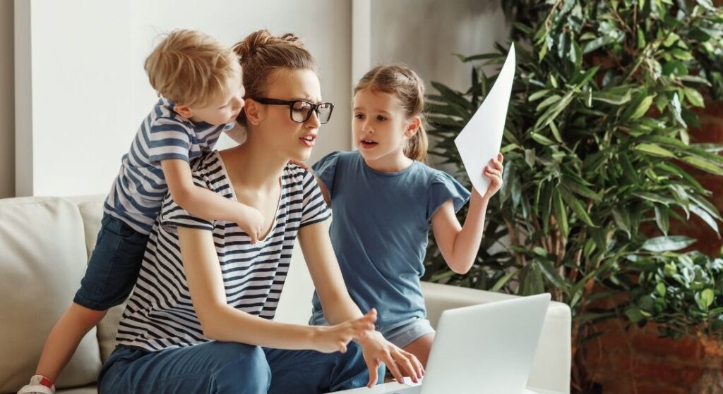 working mom anxiety image mom and kids